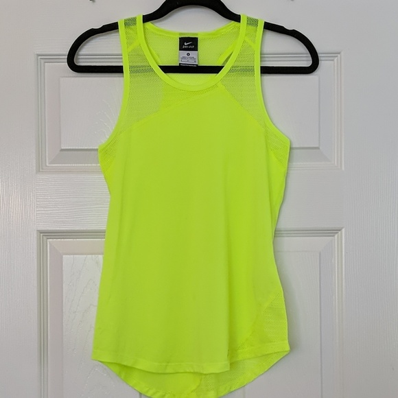 Nike Tops - Nike DriFit Racerback Workout Tank